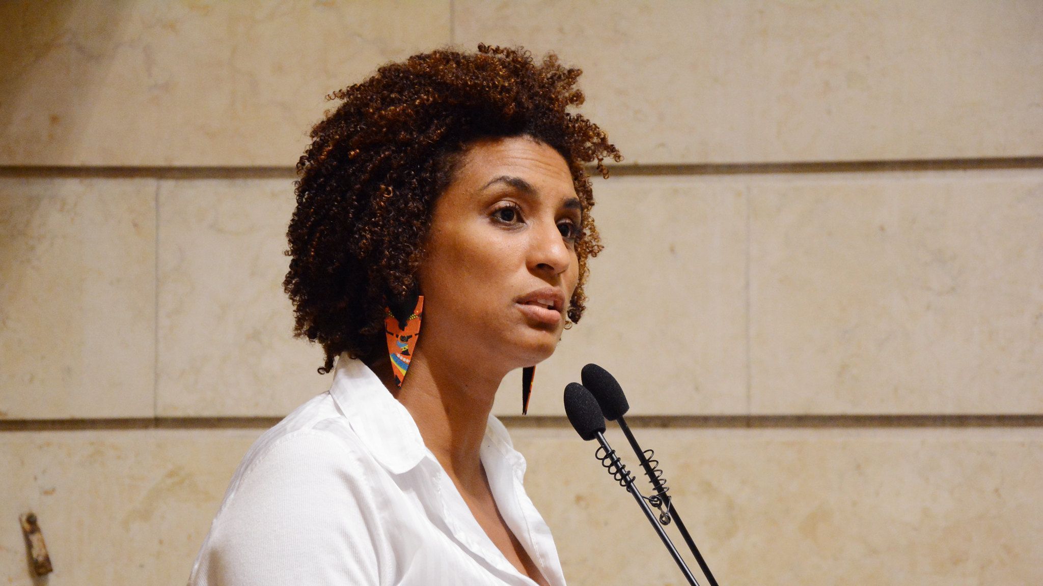 Câmara aprova criação do Dia de Marielle; oposição protesta | CNN Brasil