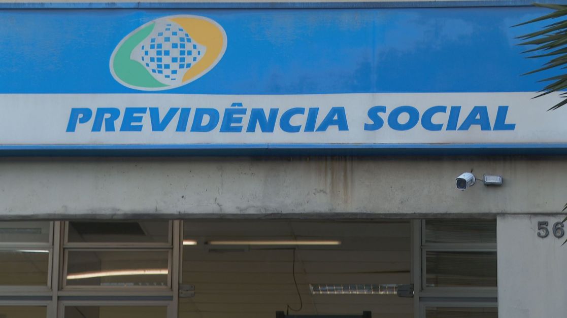 Análise: Relatoria da CPMI do INSS é alvo de disputa no PL