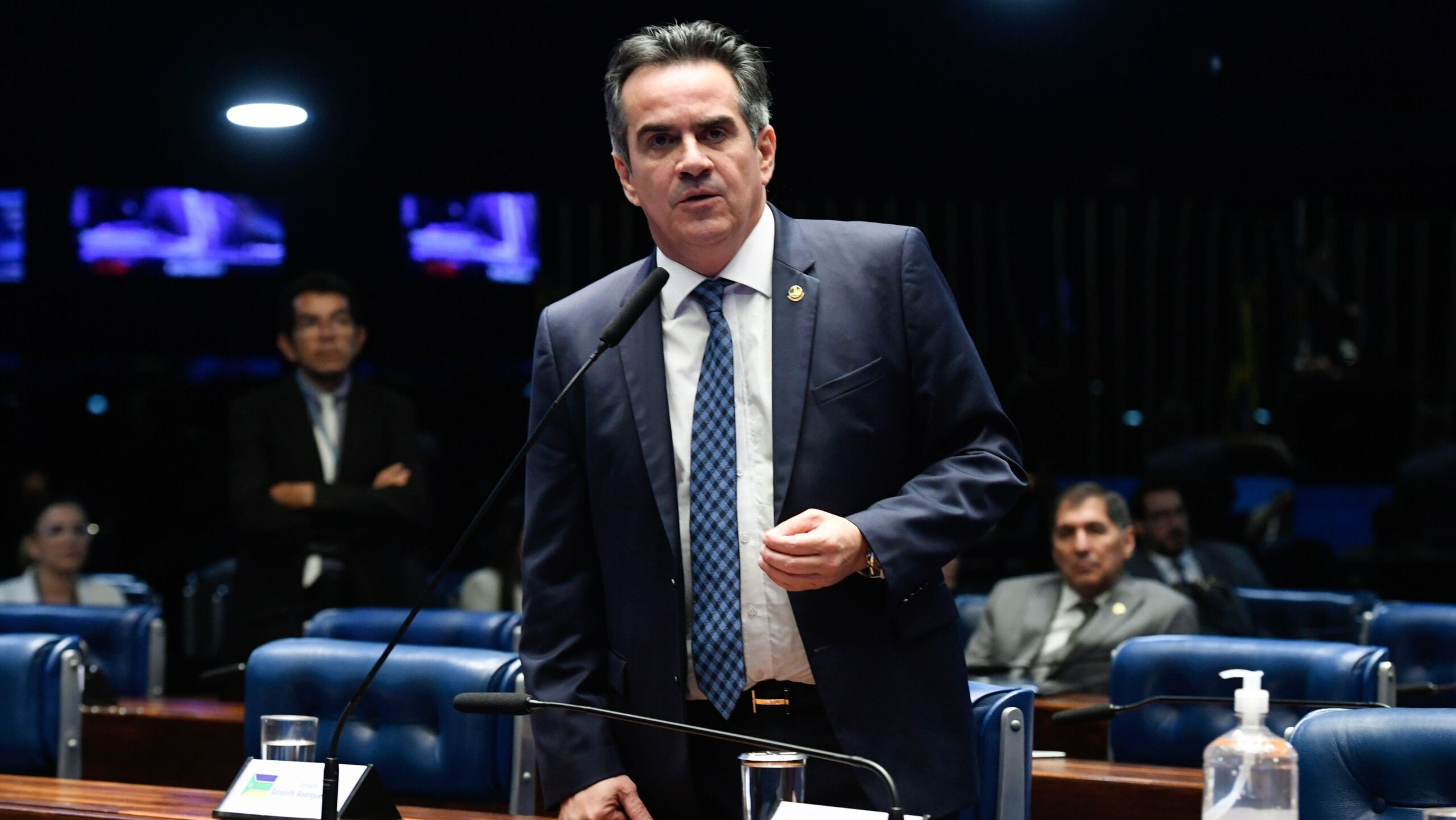 Bolsonaro não tentou atrapalhar transição de governo, diz Ciro ao STF | CNN Brasil
