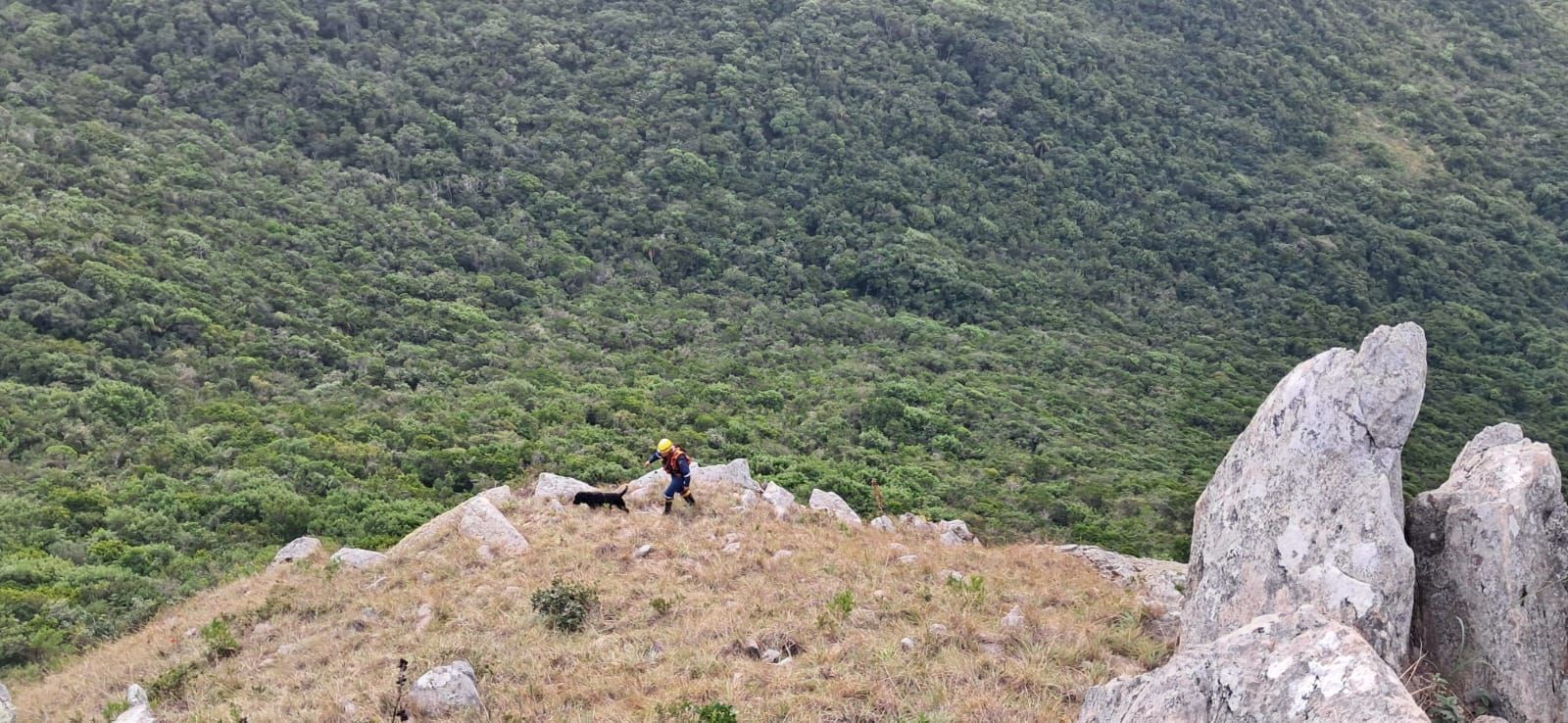 Corpo resgatado em SC é de turista desaparecido, diz Corpo de Bombeiros | CNN Brasil