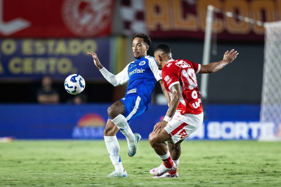 Cruzeiro domina o Vila Nova e carimba vaga nas oitavas da Copa do Brasil
