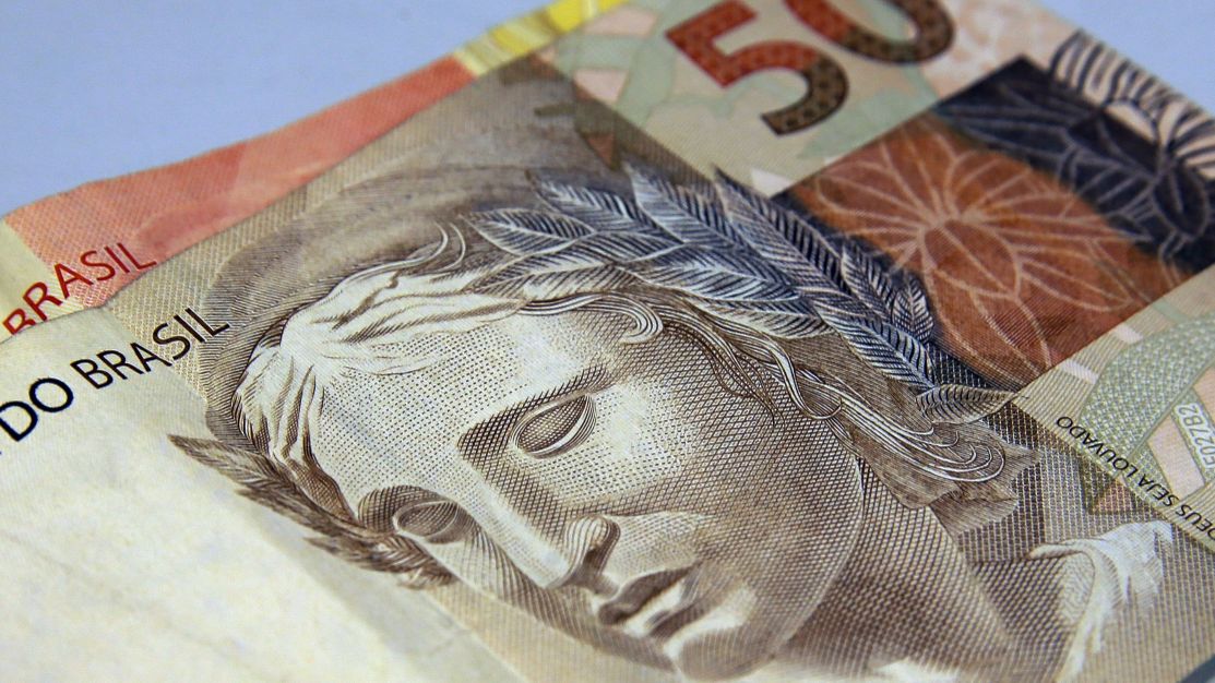 Líder da oposição na Câmara quer barrar aumento do IOF pelo governo