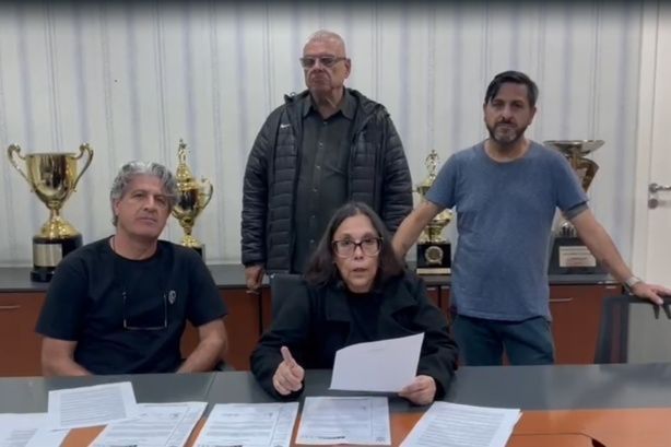 Como Maria Angela Ocampos assumiu o comando do Conselho do Corinthians? | CNN Brasil