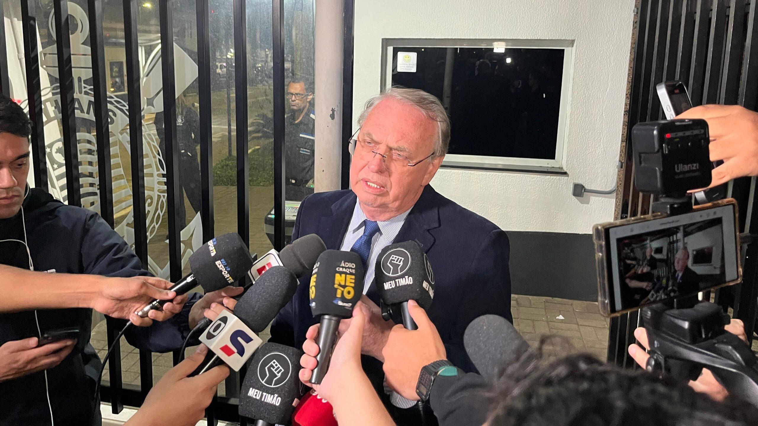 O que o presidente do Corinthians falou após invasão de torcedores à sede | CNN Brasil