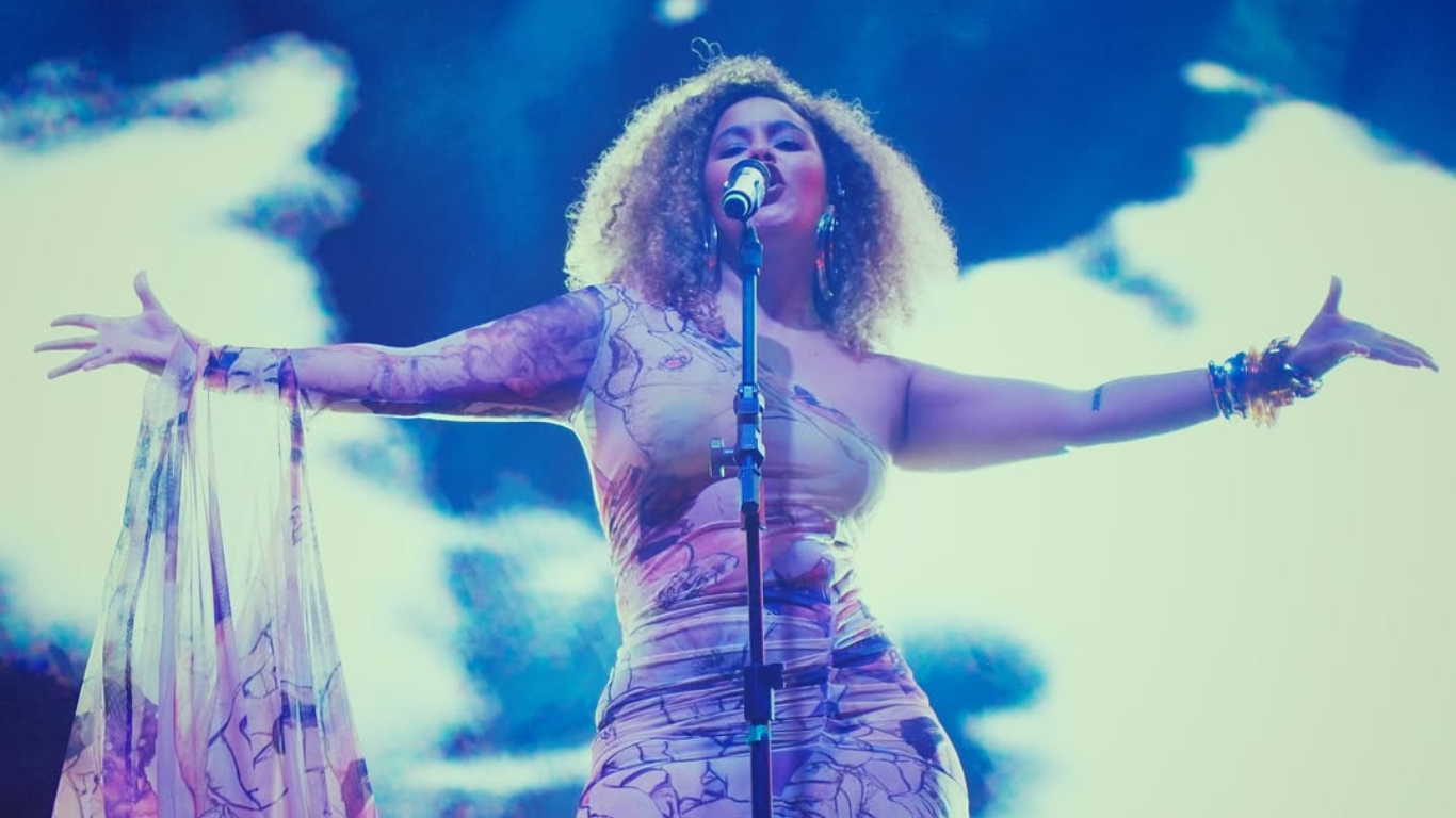 Rachel Reis adianta detalhes de show no The Town: "Nova roupagem" | CNN Brasil